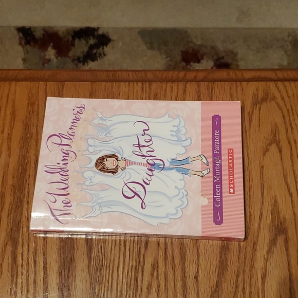 Middle School Girl Book Paperback Reading Bundle - Picture 5 of 11